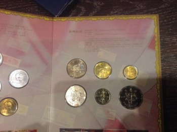 Помогите оценить chinese coins passport 1999г  - 5.jpg